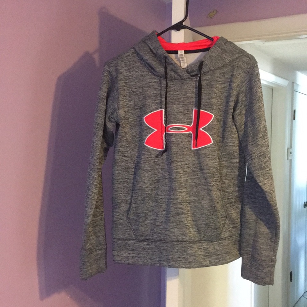 Under Armour Pullover Sweatshirt